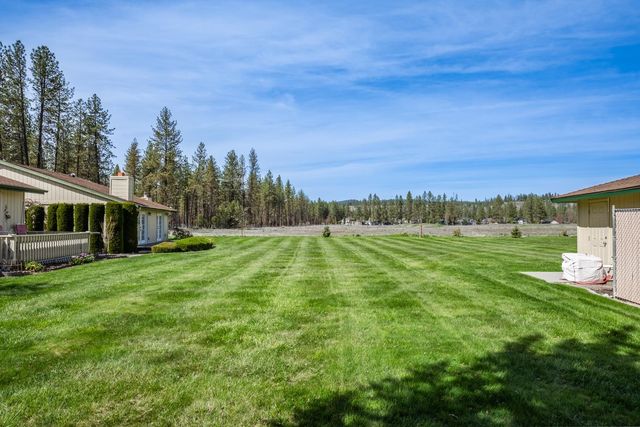 7506 W Johannsen Ln, Spokane, WA 99026
