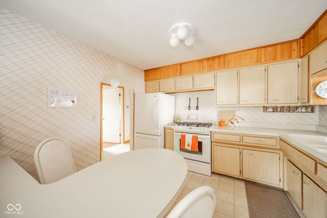 235 Pick Avenue, Chesterfield, IN 46017