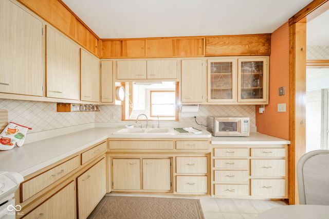 235 Pick Avenue, Chesterfield, IN 46017