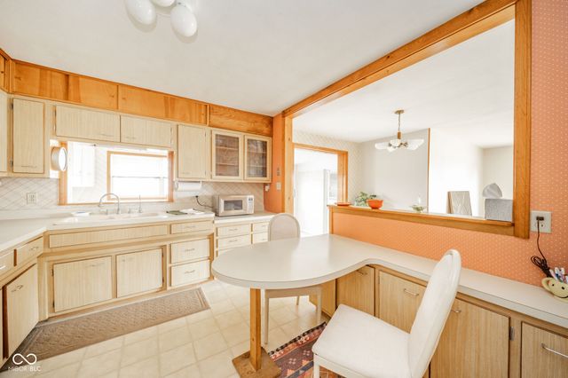 235 Pick Avenue, Chesterfield, IN 46017