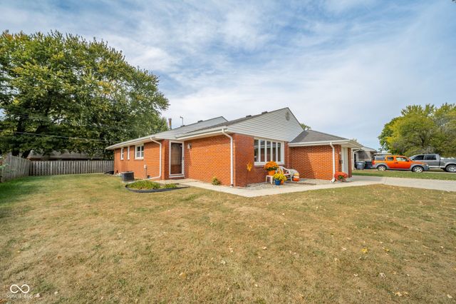 235 Pick Avenue, Chesterfield, IN 46017