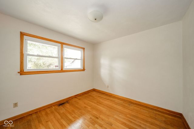 235 Pick Avenue, Chesterfield, IN 46017