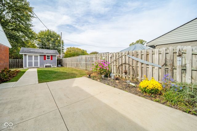 235 Pick Avenue, Chesterfield, IN 46017