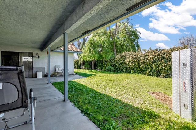 908 Suburban Avenue, Madera, CA 93637