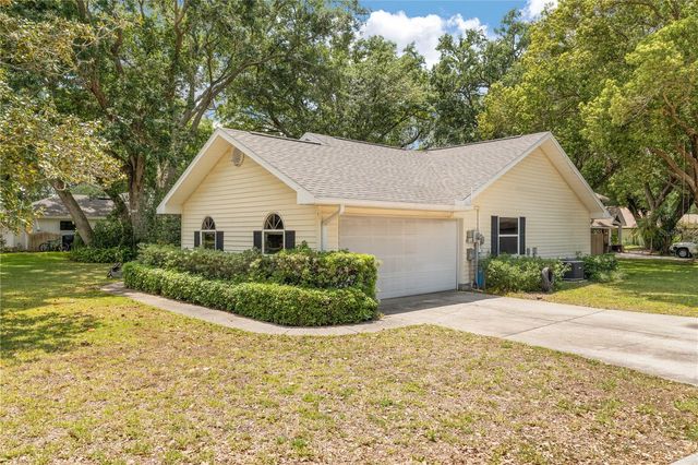 2121 WILDWOOD LN, Auburndale, FL 33823