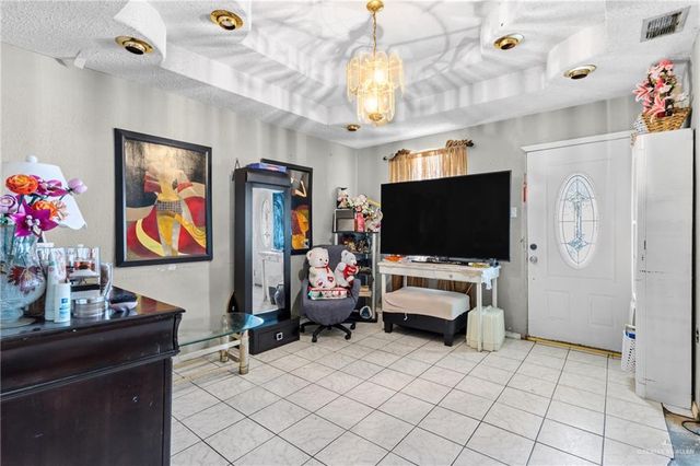 523 Mar Circle, Alamo, TX 78516