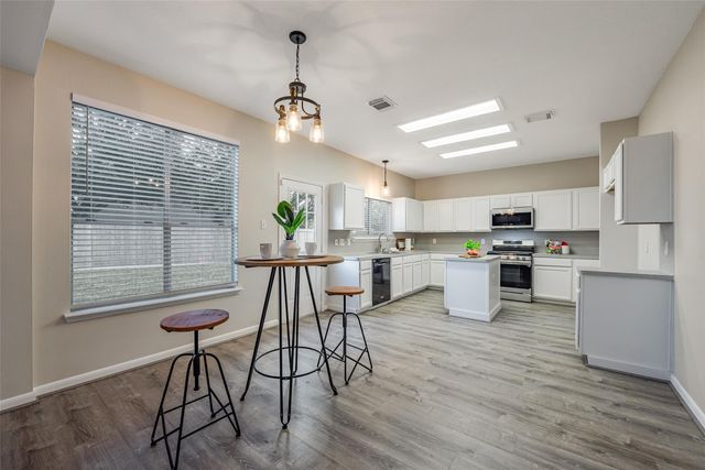 5115 Cherrywood Court, League City, TX 77573