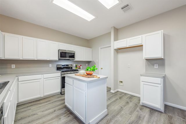 5115 Cherrywood Court, League City, TX 77573