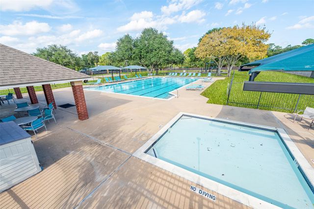 5115 Cherrywood Court, League City, TX 77573