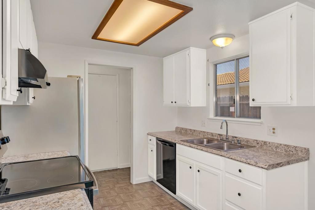 Image 17 of property listing at 1351 Chukar Street, Los Banos, CA 93635