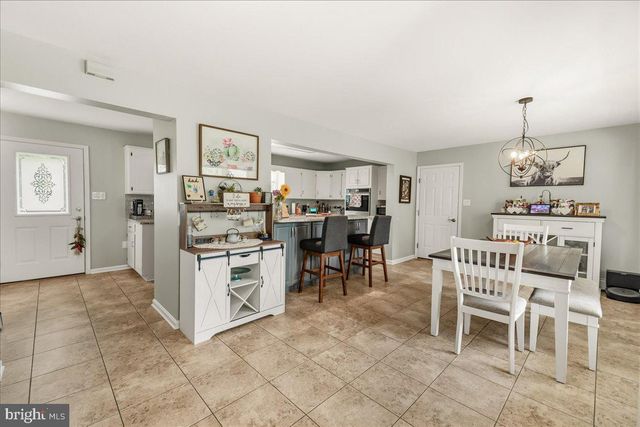 10007 WHITE HALL RD, Hagerstown, MD 21740
