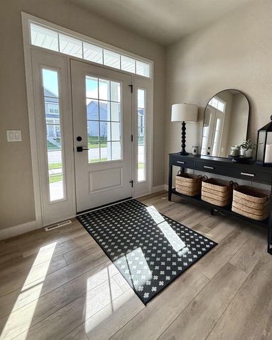 6518 Prairie Wood Drive, Mcfarland, WI 53558