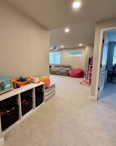6518 Prairie Wood Drive, Mcfarland, WI 53558