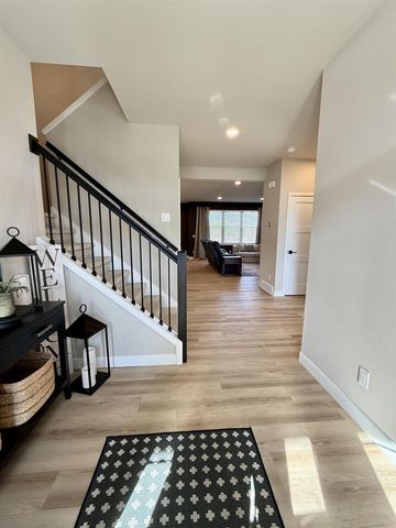 6518 Prairie Wood Drive, Mcfarland, WI 53558