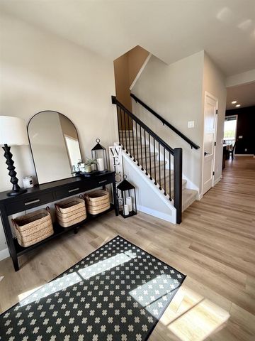 6518 Prairie Wood Drive, Mcfarland, WI 53558