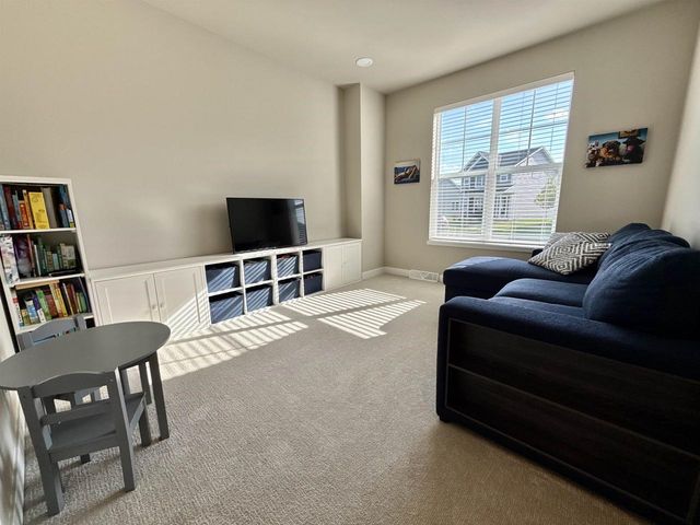 6518 Prairie Wood Drive, Mcfarland, WI 53558