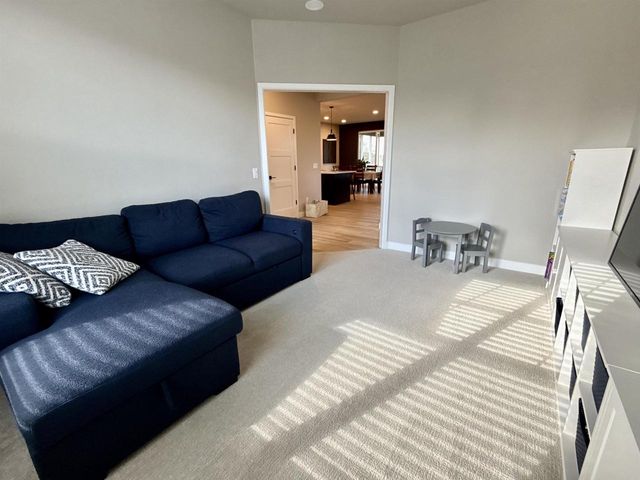 6518 Prairie Wood Drive, Mcfarland, WI 53558