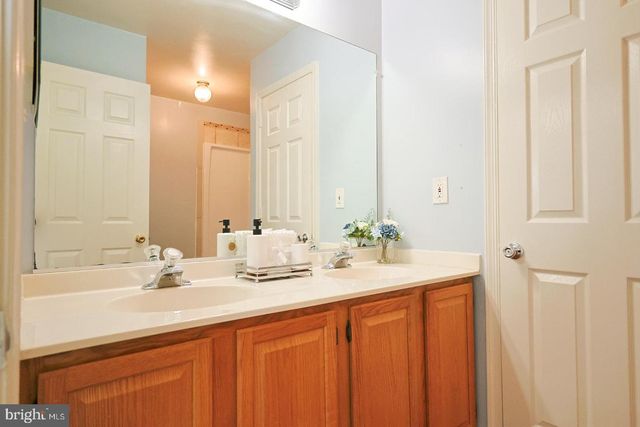 312 WREN CT, Newark, DE 19702