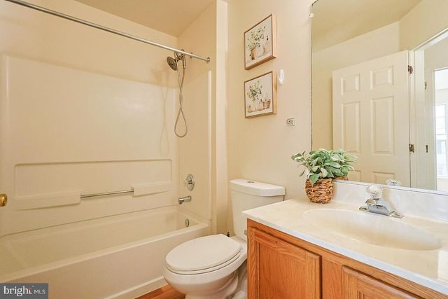 312 WREN CT, Newark, DE 19702