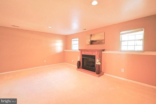 312 WREN CT, Newark, DE 19702