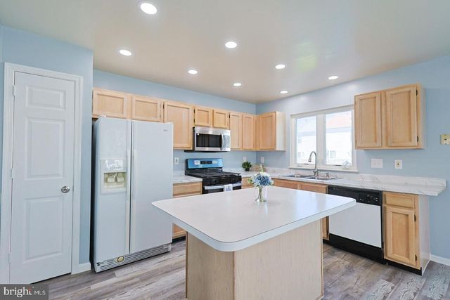 312 WREN CT, Newark, DE 19702