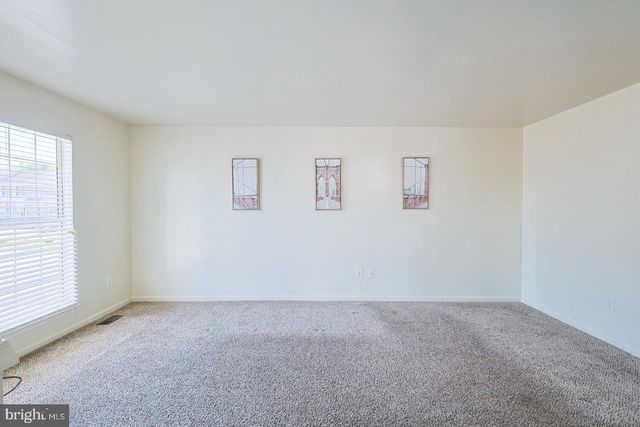 312 WREN CT, Newark, DE 19702