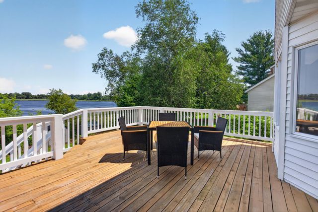 4142 Oakmede Lane, White Bear Lake, MN 55110
