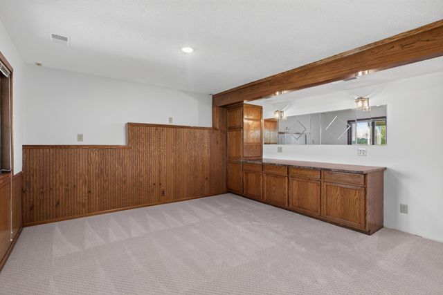 4142 Oakmede Lane, White Bear Lake, MN 55110