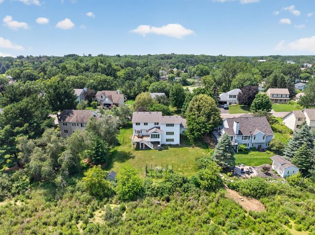 4142 Oakmede Lane, White Bear Lake, MN 55110
