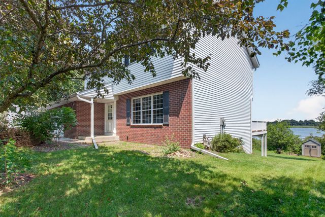 4142 Oakmede Lane, White Bear Lake, MN 55110