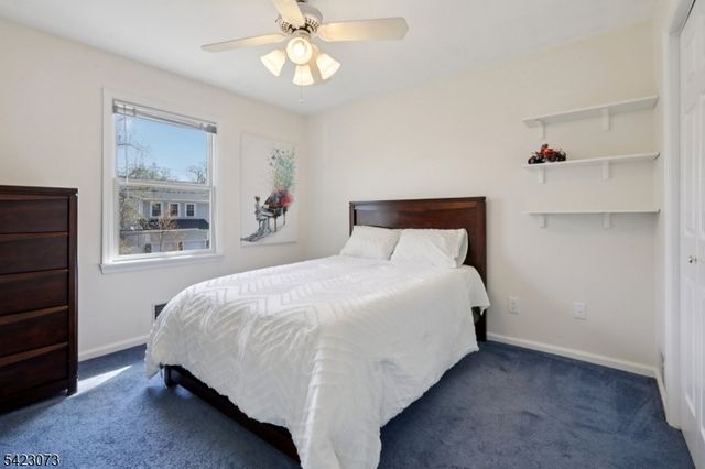 53 Salem St, Edison Twp., NJ 08820