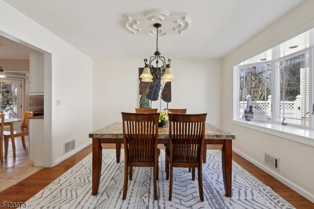 53 Salem St, Edison Twp., NJ 08820