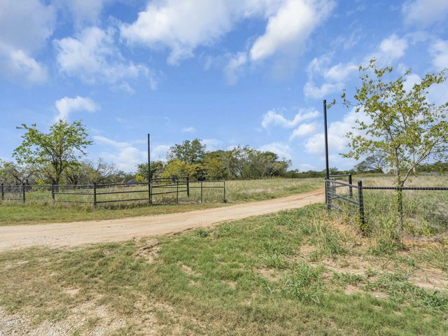 7281 Mesquite Ridge, Sanger, TX 76266