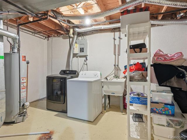 7342 Meadowridge Drive, West Bloomfield, MI 48322