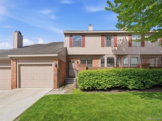 7342 Meadowridge Drive, West Bloomfield, MI 48322