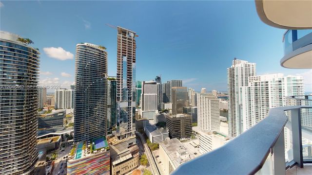 1000 Brickell Plaza 3915, Miami, FL 33131
