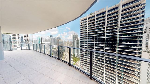 1000 Brickell Plaza 3915, Miami, FL 33131