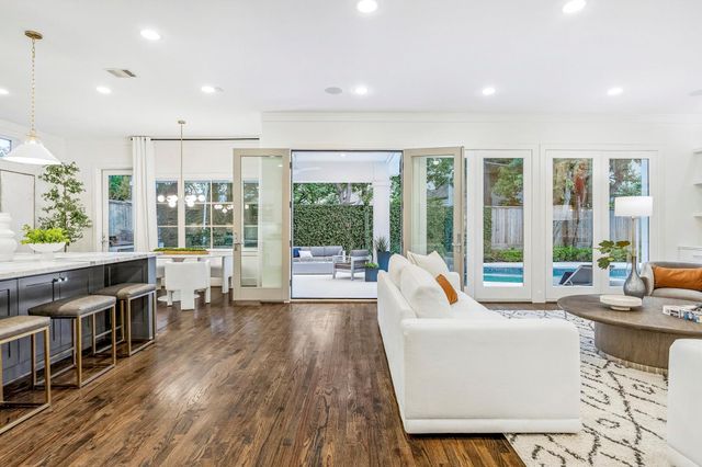 3747 Childress Street, Houston, TX 77005