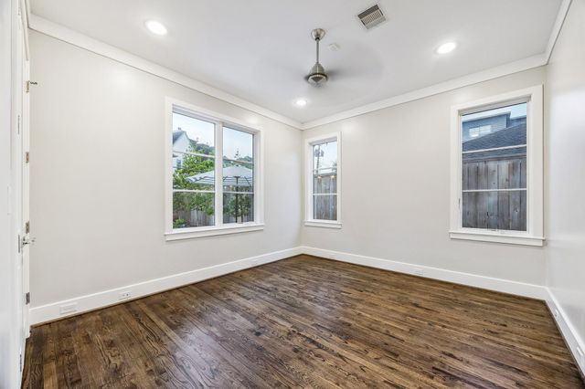 3747 Childress Street, Houston, TX 77005