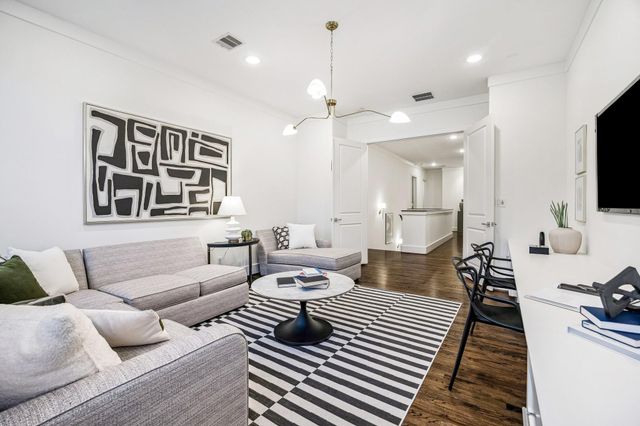 3747 Childress Street, Houston, TX 77005