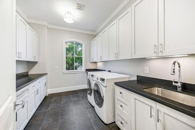 3747 Childress Street, Houston, TX 77005