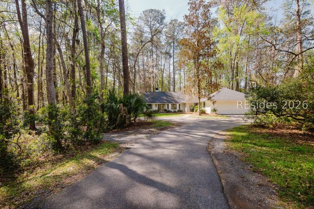 3 Deer Run, Bluffton, SC 29910