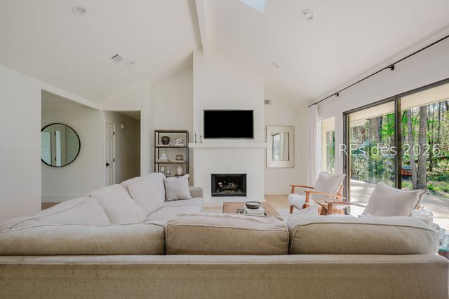 3 Deer Run, Bluffton, SC 29910