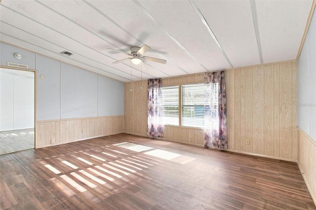 1875 STACEY DRIVE, Mount Dora, FL 32757