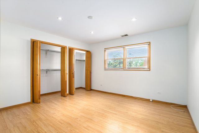 6120 W Eastwood Avenue 2, Chicago, IL 60630