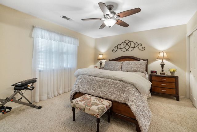 615 N Orange Avenue, Exeter, CA 93221