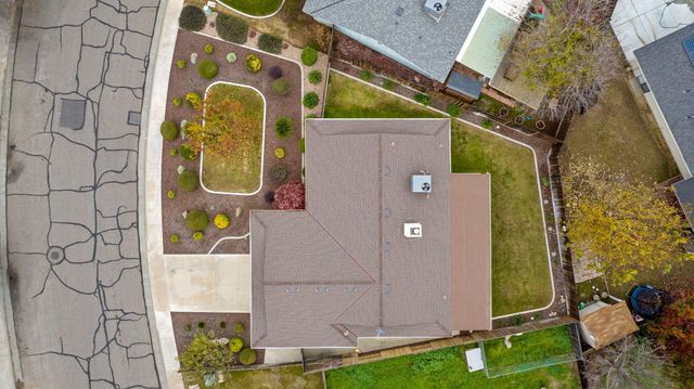 615 N Orange Avenue, Exeter, CA 93221