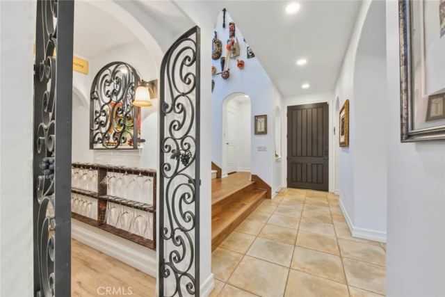 23 Seclusion, Irvine, CA 92618