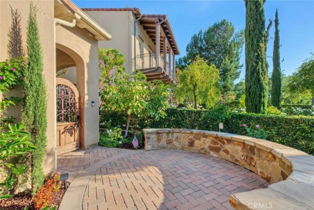 23 Seclusion, Irvine, CA 92618