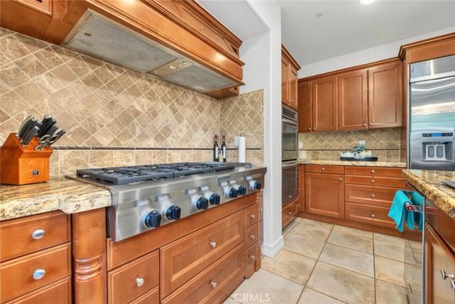 23 Seclusion, Irvine, CA 92618
